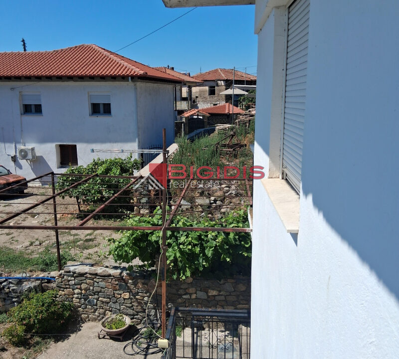 10-85044060